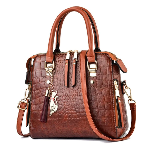 Bolsa Couro Golden Crocodilo Preta com detalhes dourados