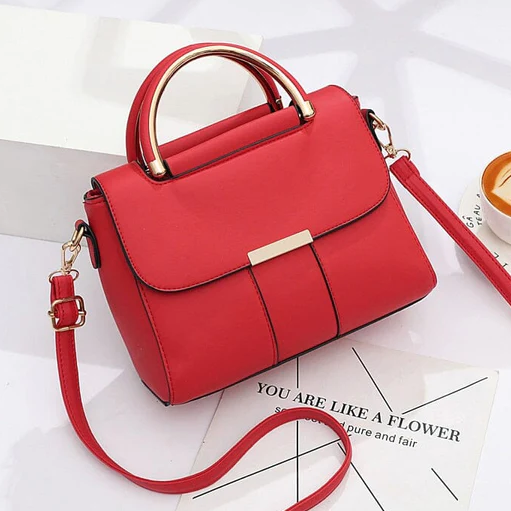 bolsa couro paris vermelha com detalhes dourados